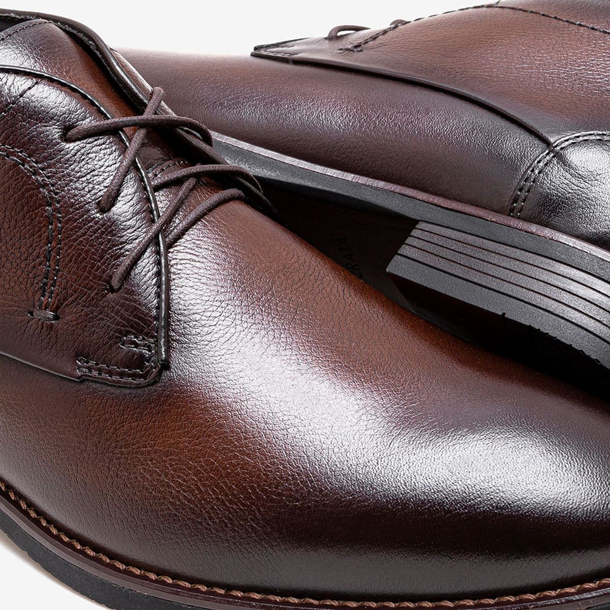 Bota Taylor Hi-Soft 32 Marrom