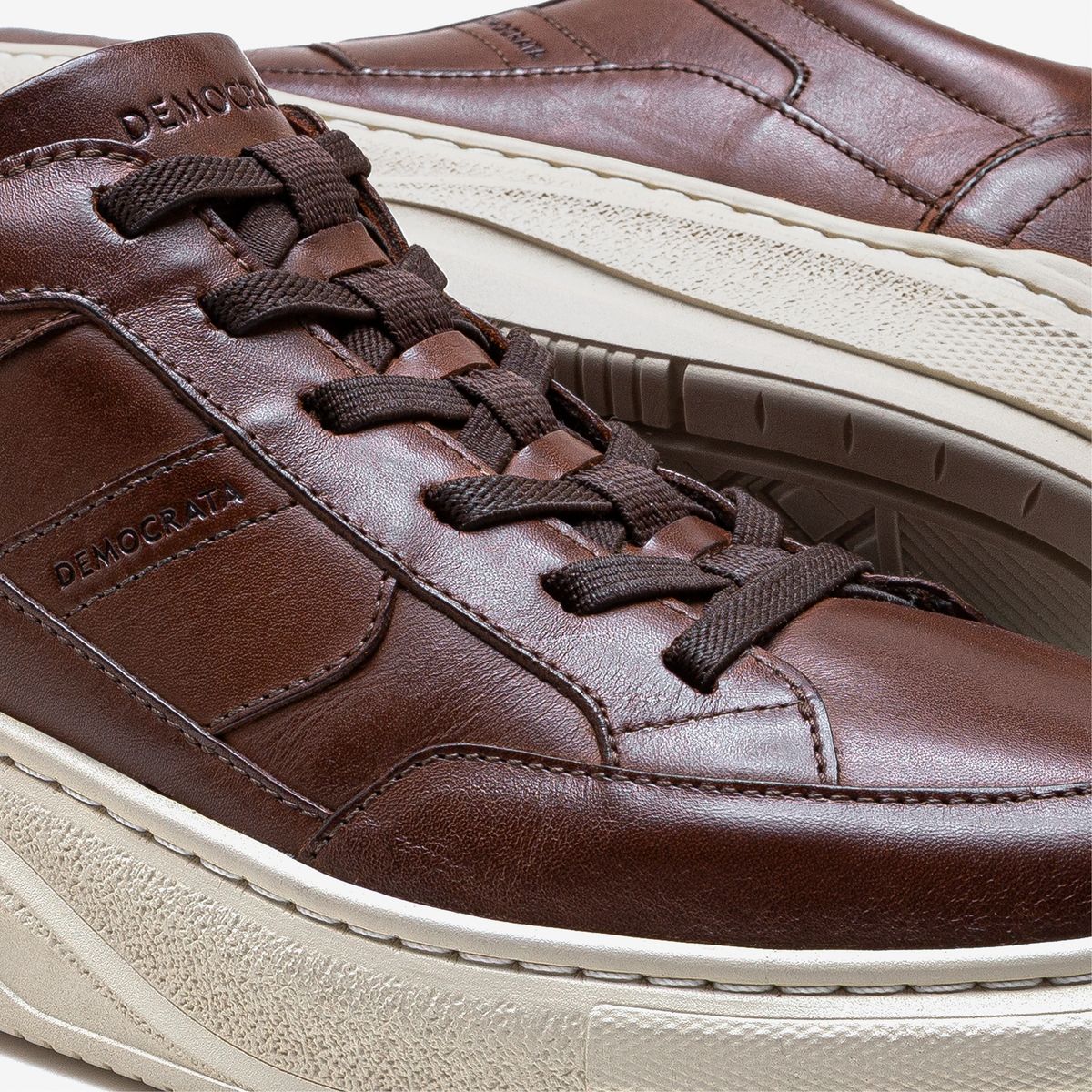 Tênis Masculino Calce Fácil Pace Marrom