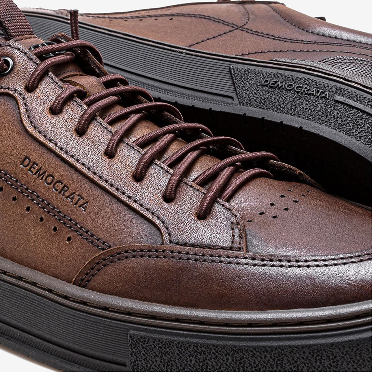 Tênis Couro Foster Marrom